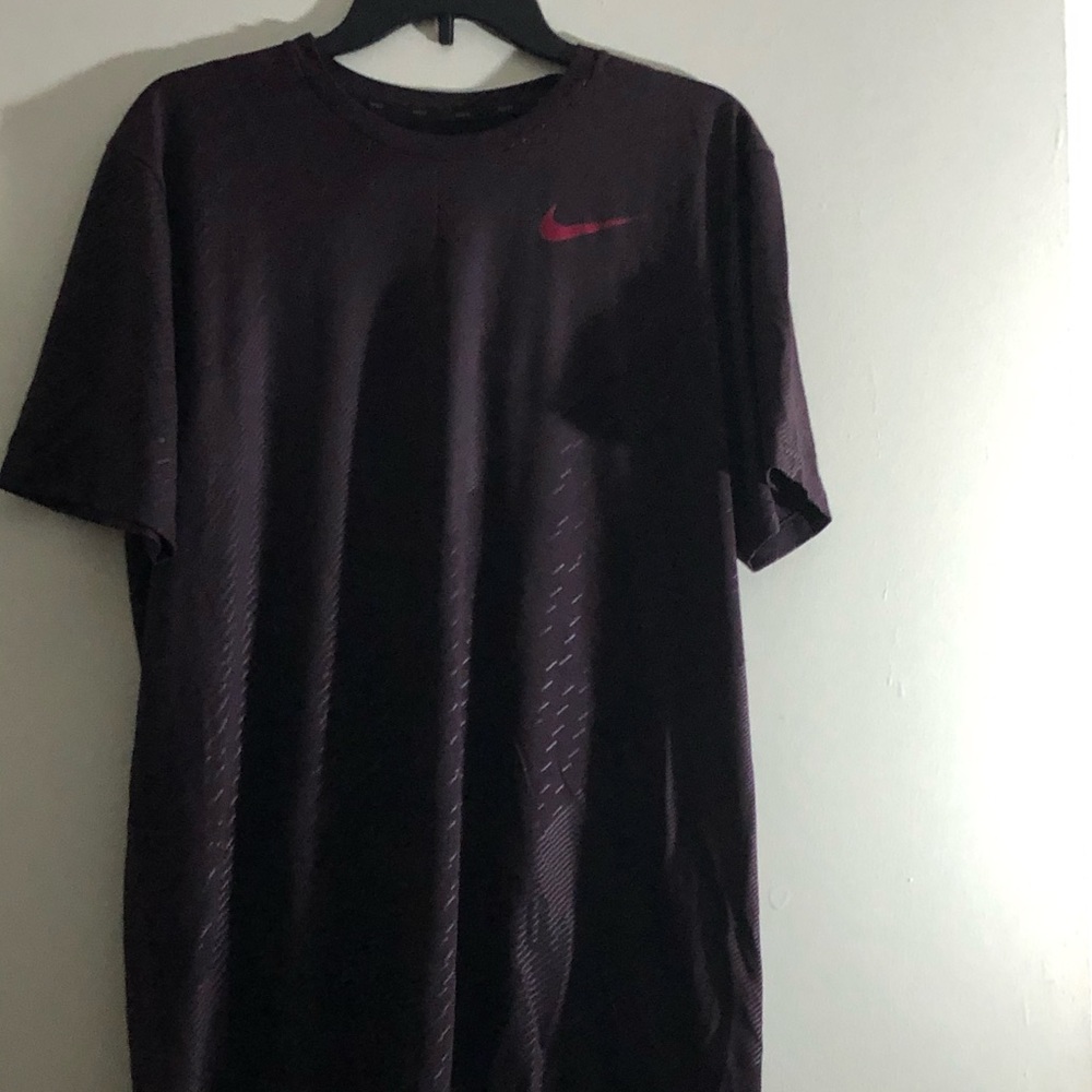 NEW Nike T-shirt size Large